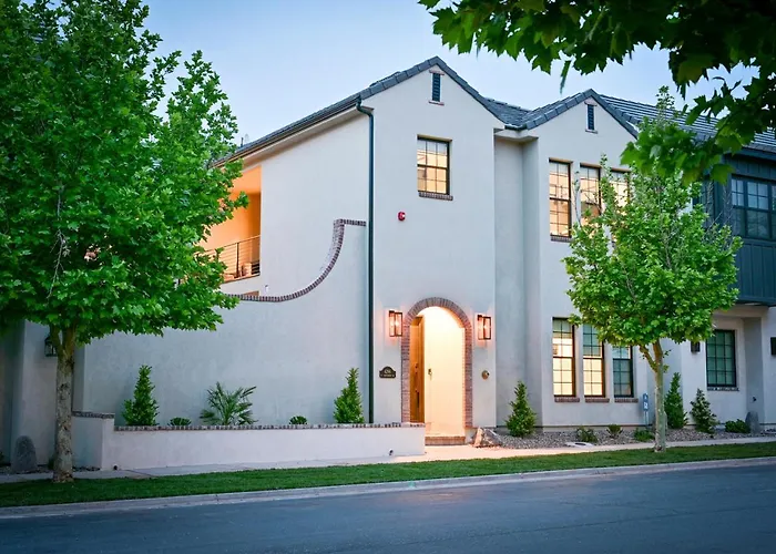 Zion Red Villa At Sand Hollow With Private Pool And Hot Tub